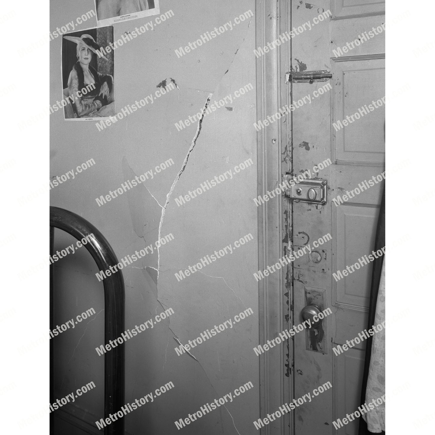 132 West 113th Street, Manhattan, interior, hall damage