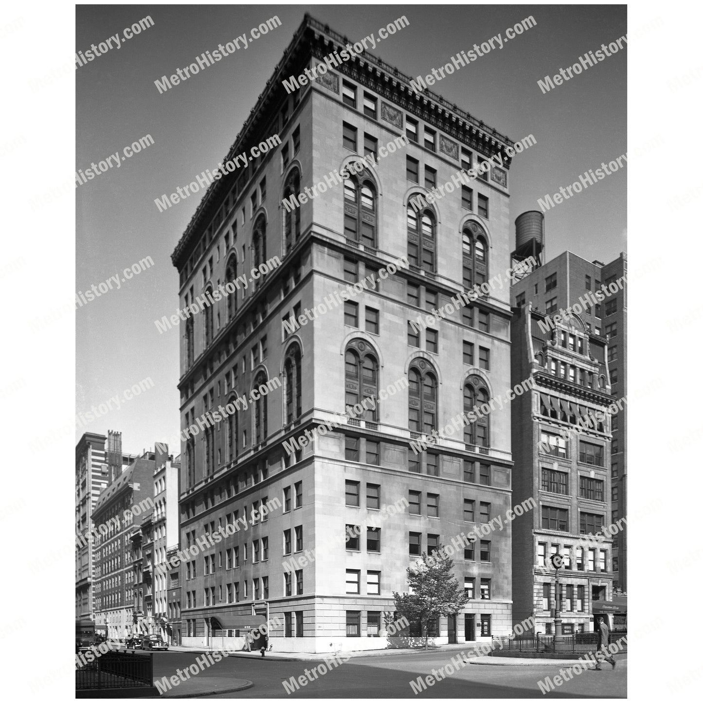 640 Park Avenue at East 66th Street, Manhattan