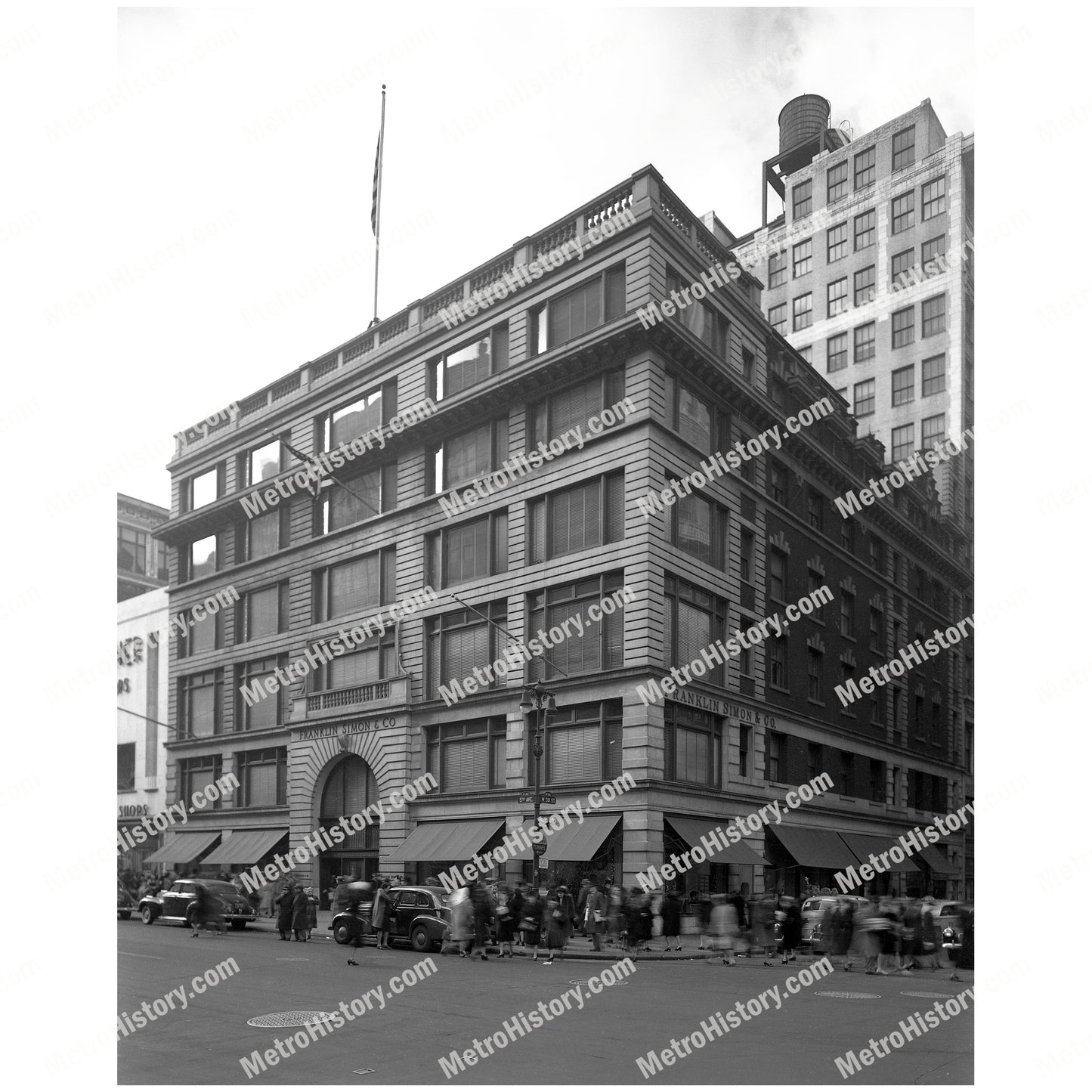 Franklin Simon, 420 Fifth Avenue at West 38th Street, Manhattan