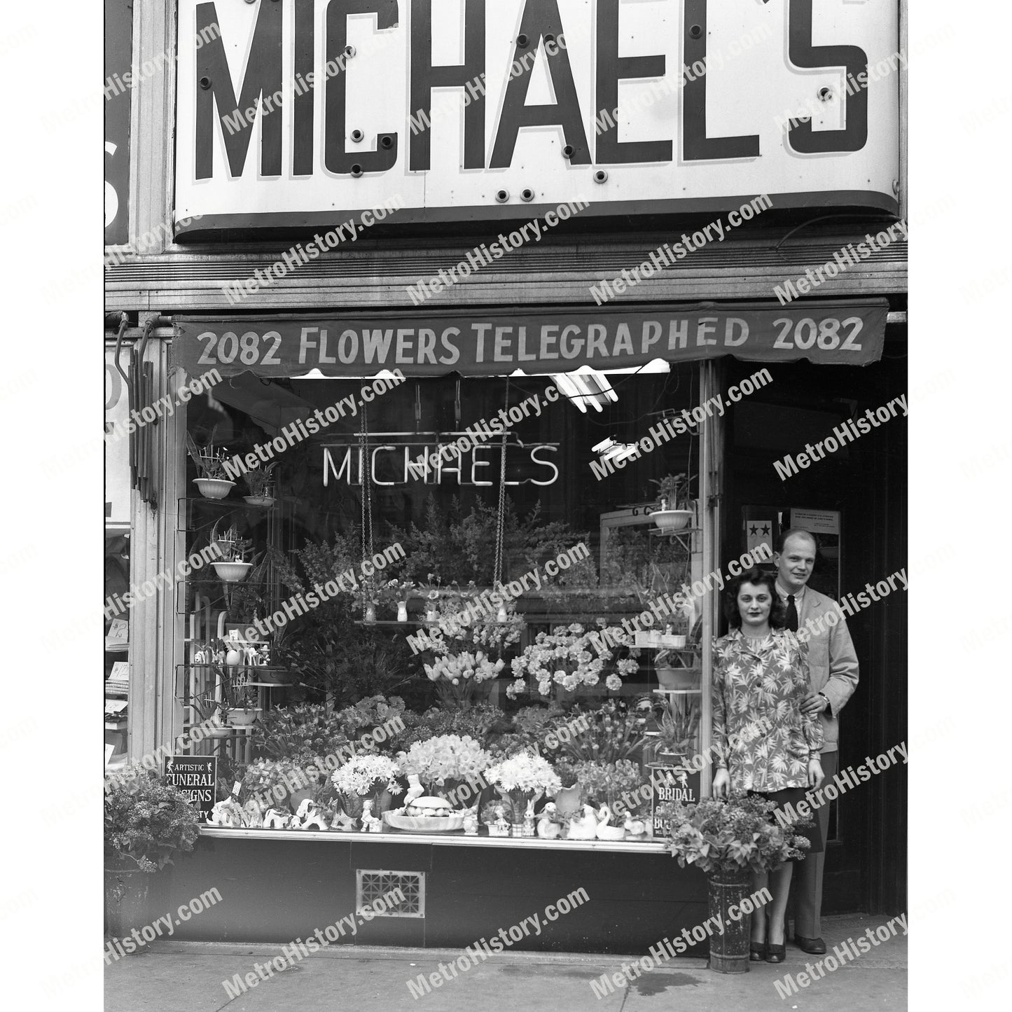 2082 Broadway at West 72nd Street, Manhattan, storefront