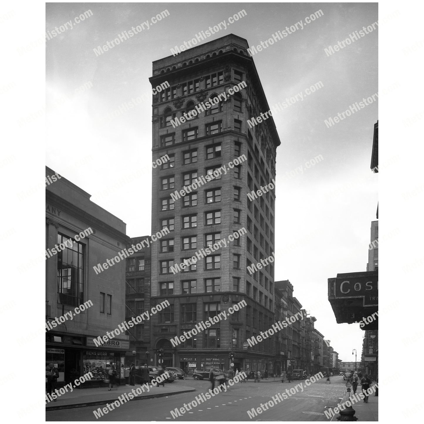 90-92 West Broadway at Chambers Street, Manhattan