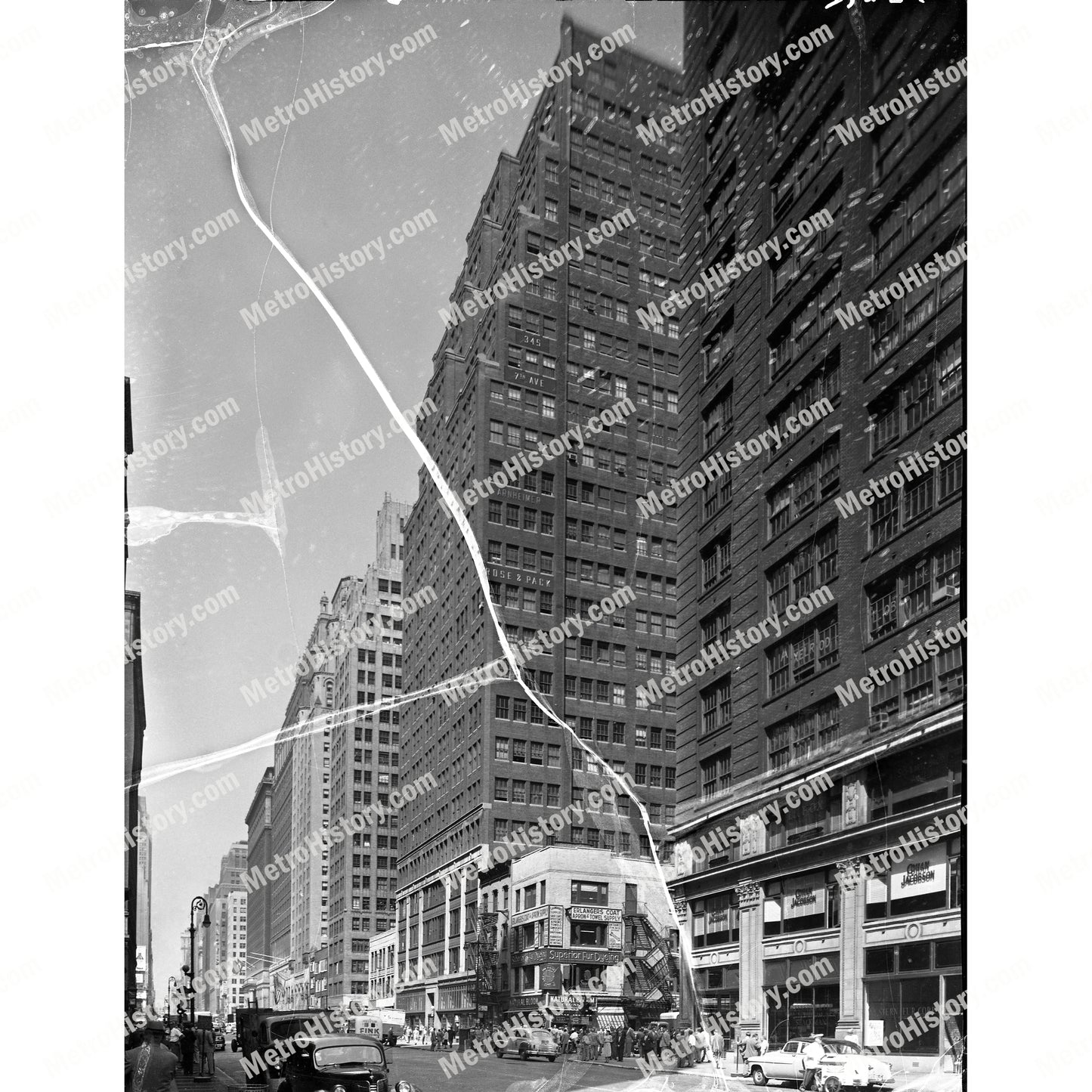 345-353 Seventh Avenue, Manhattan