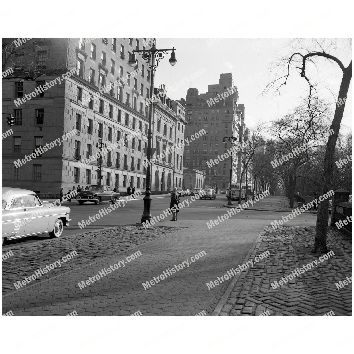 Fifth Avenue south from East 72nd Street, Manhattan