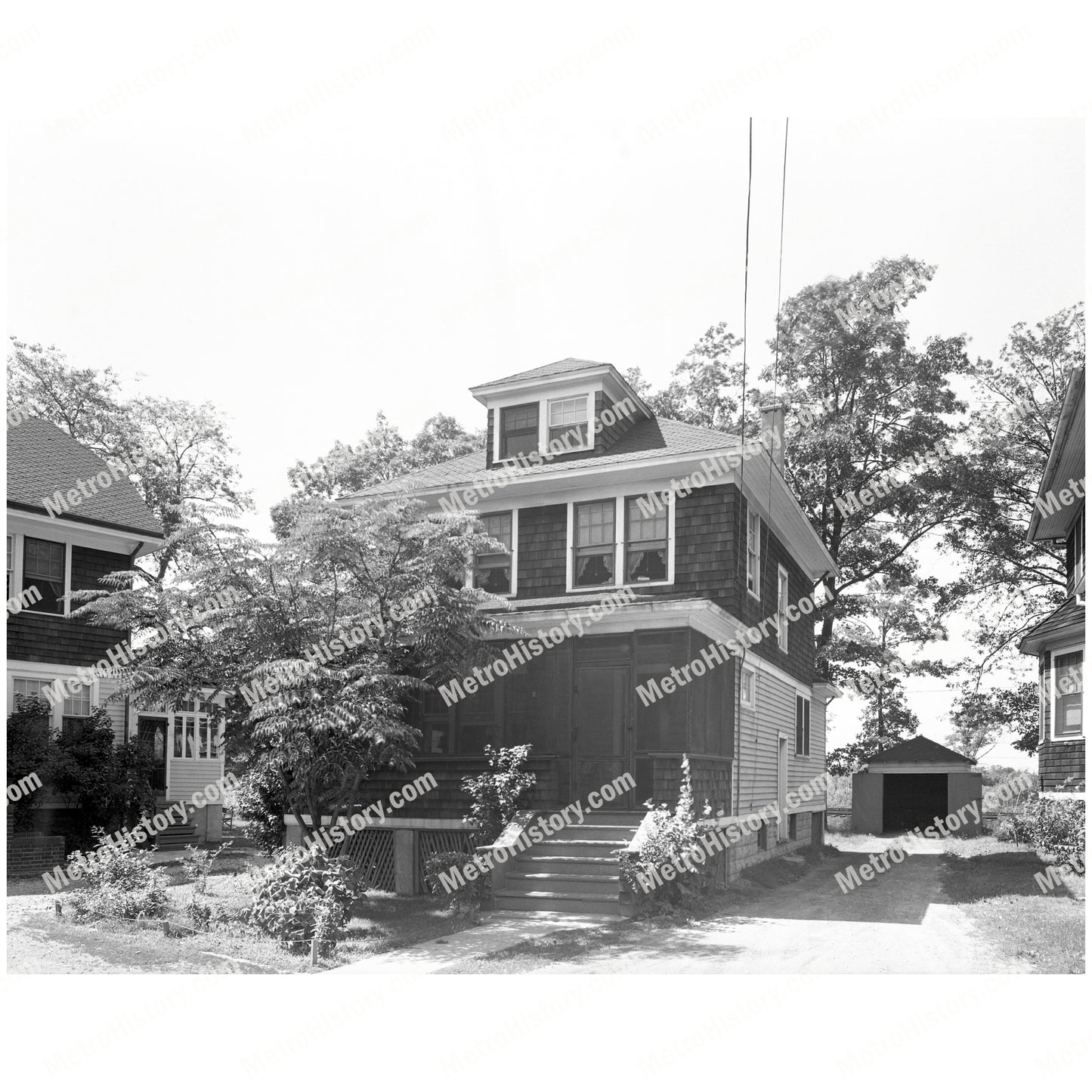 2 Oak Court, Staten Island