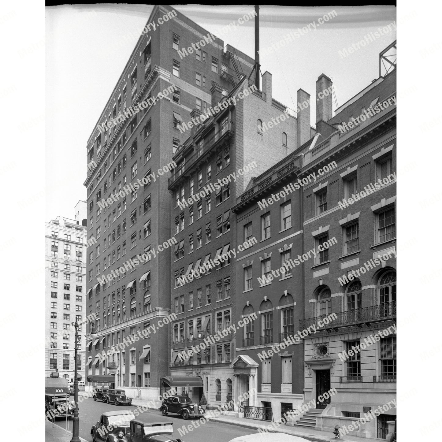 103-105 East 38th Street, Manhattan