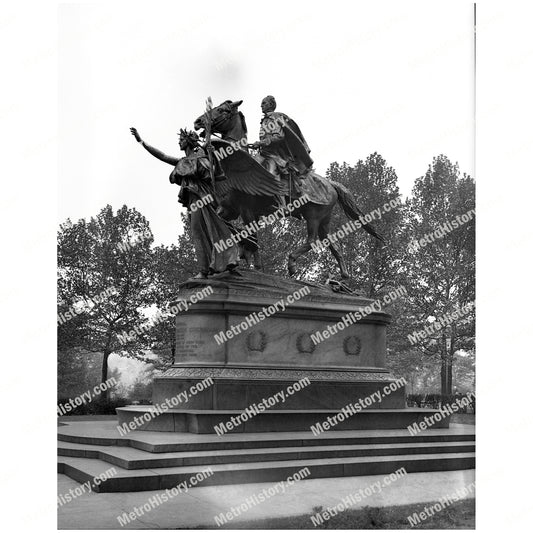 Statue of Sherman, Fifth Avenue at West 59th Street, Manhattan