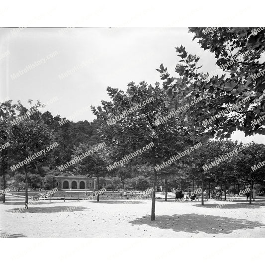 Ft. Tryon Park Playground, Broadway at Arden Street to Thayer Street, Manhattan