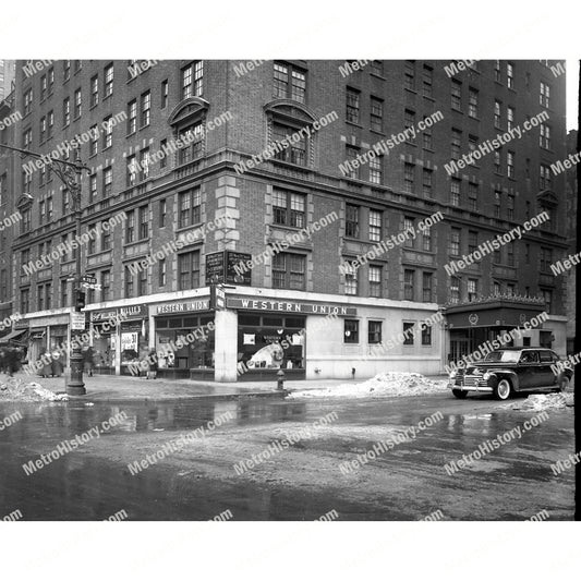 215 West 75th Street at Broadway, Manhattan, storefronts