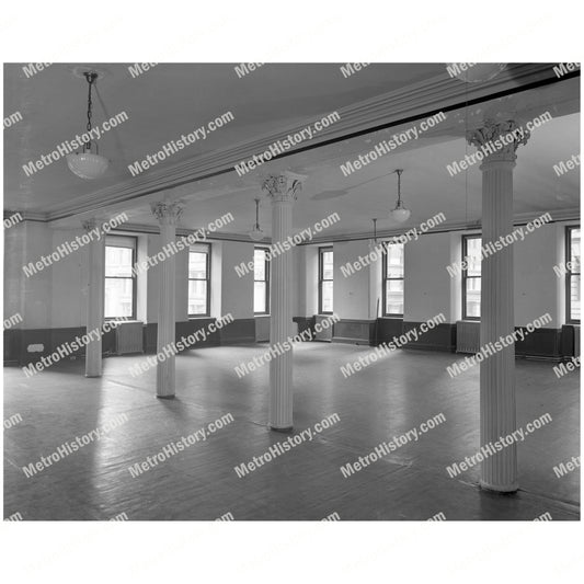 280 Broadway, Manhattan, interior, Room 300