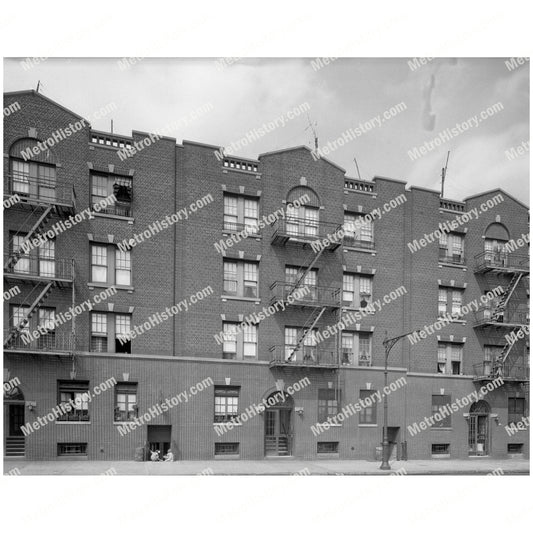 31-32 32nd Street, Queens