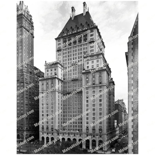 Savoy Plaza Hotel, 767 Fifth Avenue at East 58th Street, Manhattan