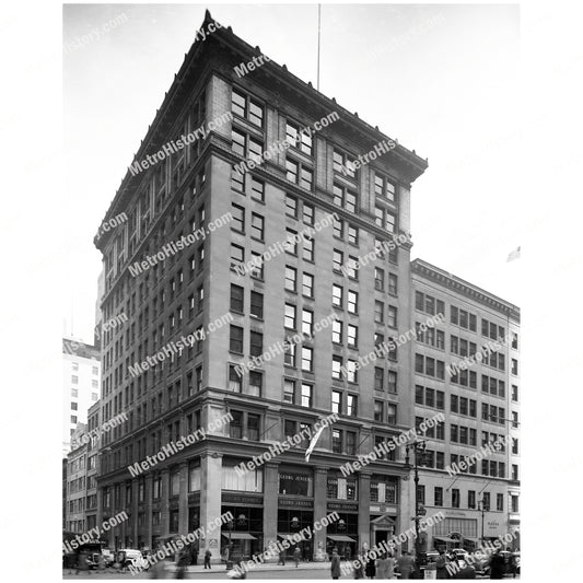665 Fifth Avenue at East 53rd Street, Manhattan