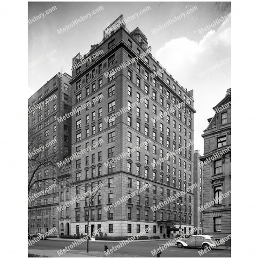 1030 Fifth Avenue at East 84th Street, Manhattan