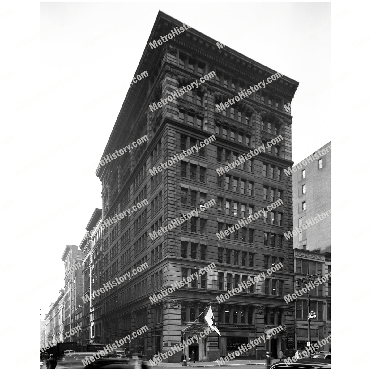130-132 Fifth Avenue at West 18th Street, Manhattan
