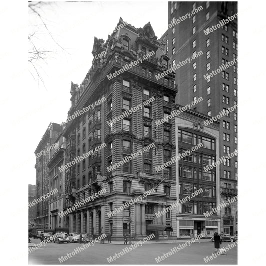 786 Fifth Avenue at East 60th Street, Manhattan