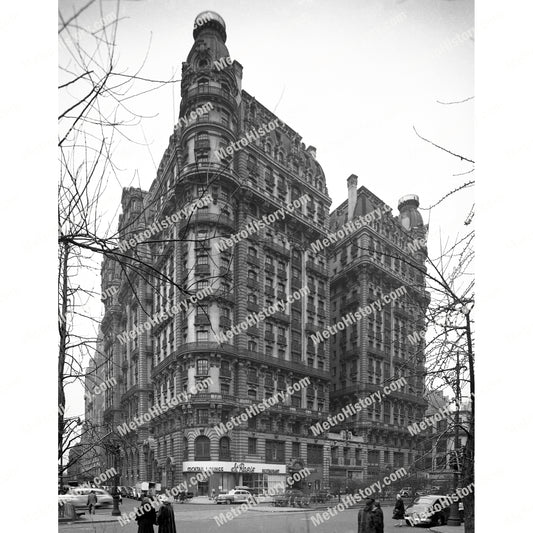 Hotel Ansonia, 2101-2119 Broadway at West 73rd Street, Manhattan