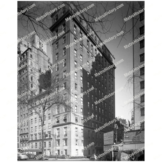 950 Fifth Avenue at East 76th Street, Manhattan