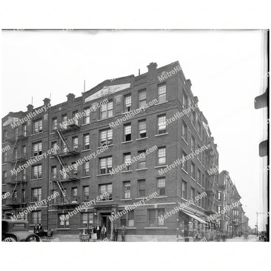 298-300 10th Street at 4th Avenue, Brooklyn