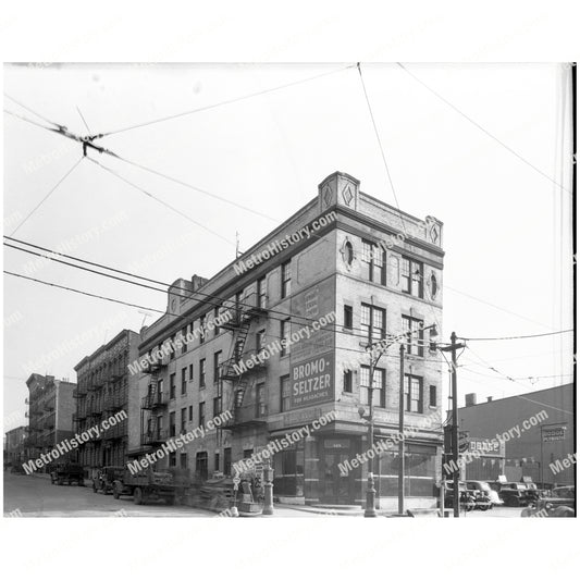 619 3rd Avenue at 17th Street, Brooklyn
