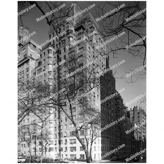 870 Fifth Avenue at East 68th Street, Manhattan