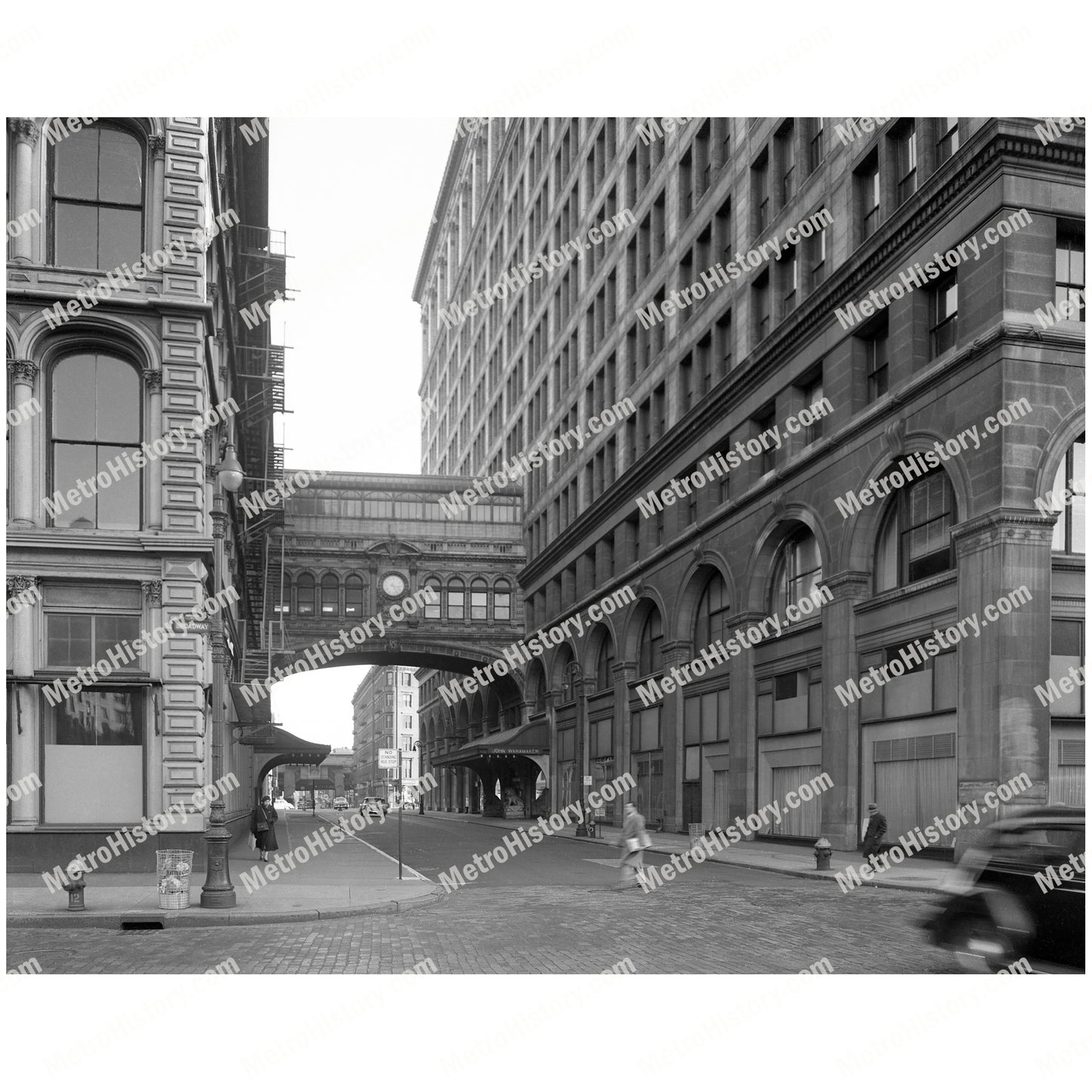 John Wanamaker Store aerial bridge, East 9th Street, Manhattan