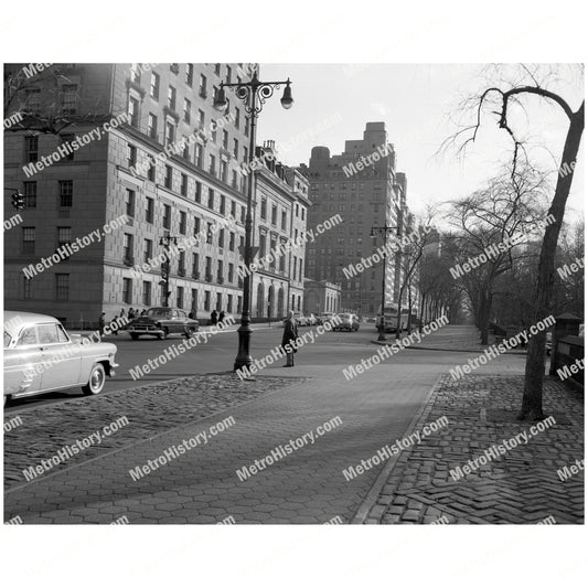 Fifth Avenue south from East 72nd Street, Manhattan