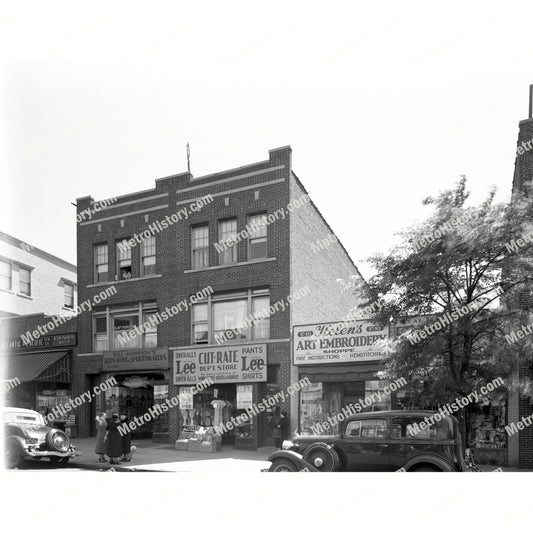 37-12 30th Avenue, Queens