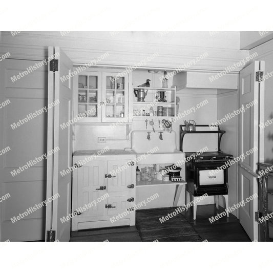 277 Park Avenue, Manhattan, interior, kitchenette before alteration