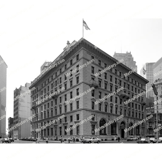7 Hanover Square at Water Street, Manhattan