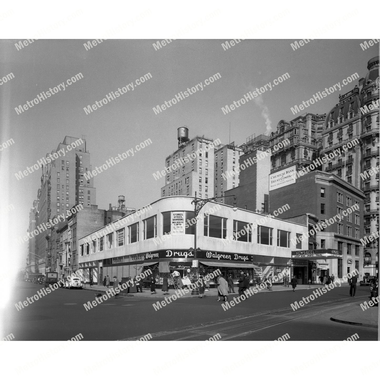 Newsreel Theatre, 2081-2085 Broadway at West 72nd Street, Manhattan