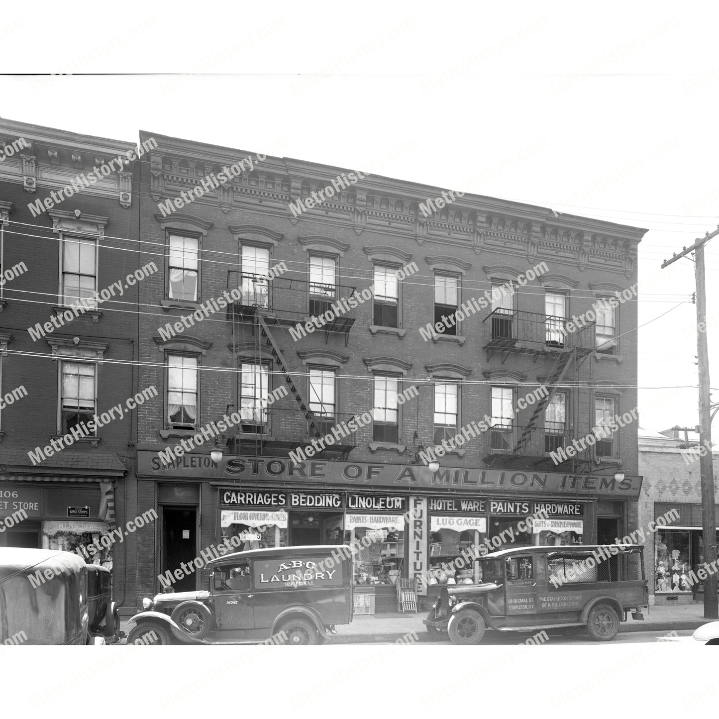 108-110 Canal Street, Staten Island