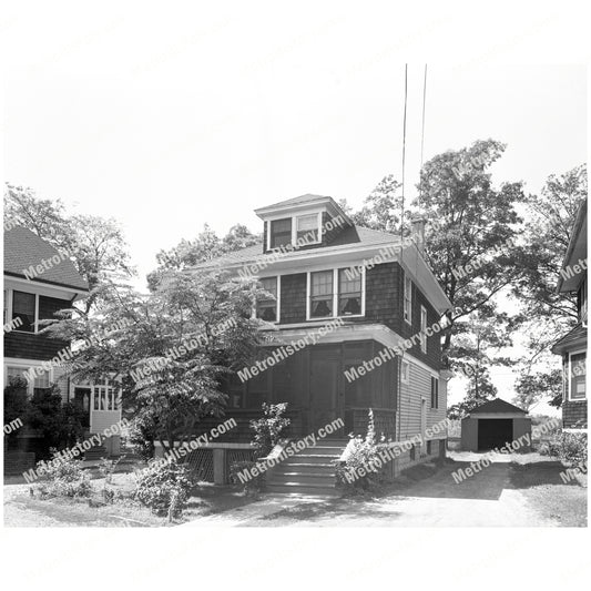 2 Oak Court, Staten Island
