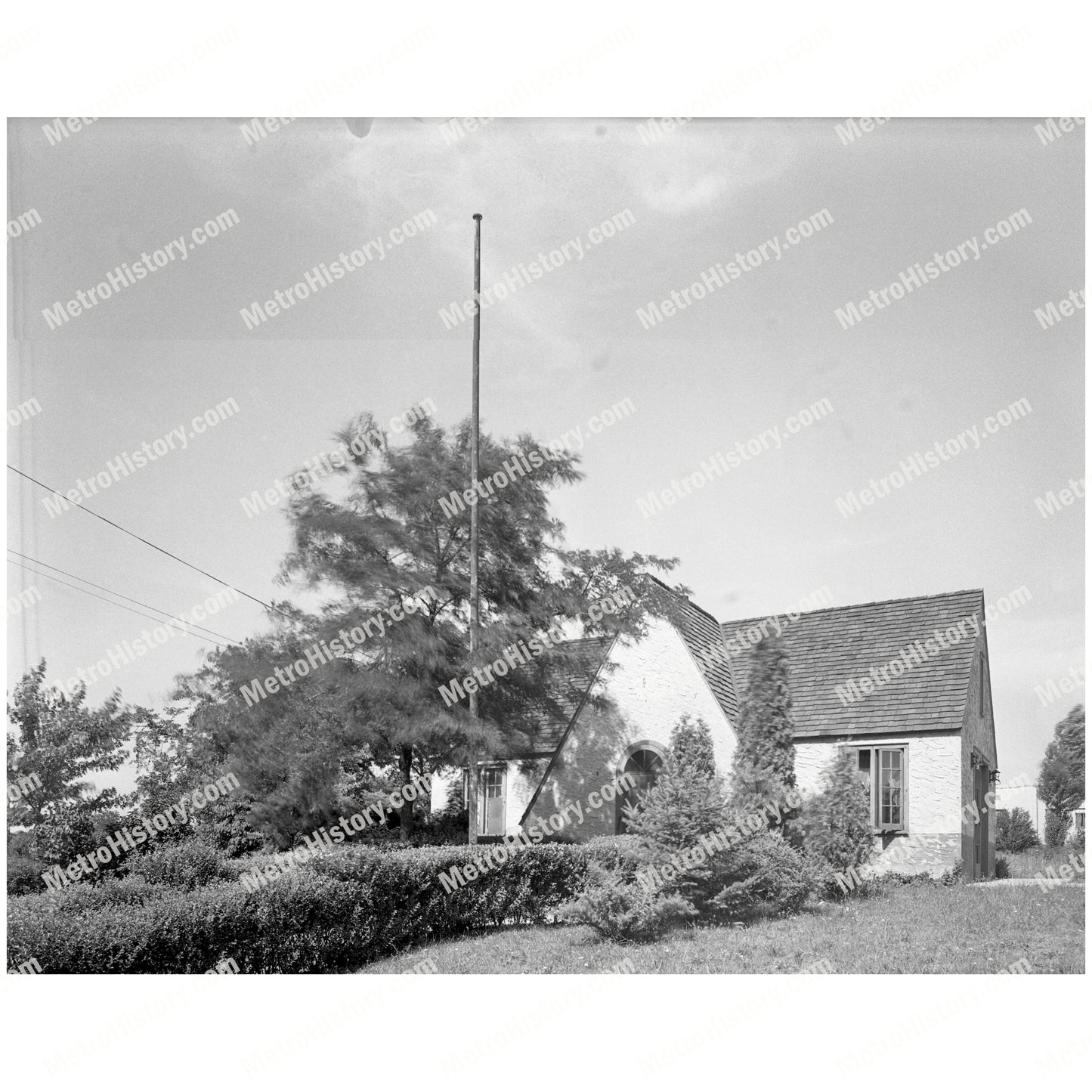 330 Giffords Lane at Barlow Avenue, Staten Island