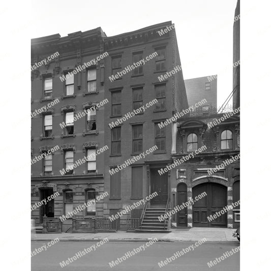 148½ East 40th Street, Manhattan